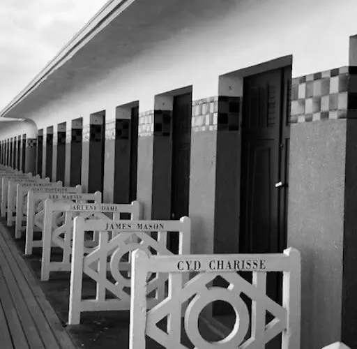 Le Petit Morny Apartamento Deauville